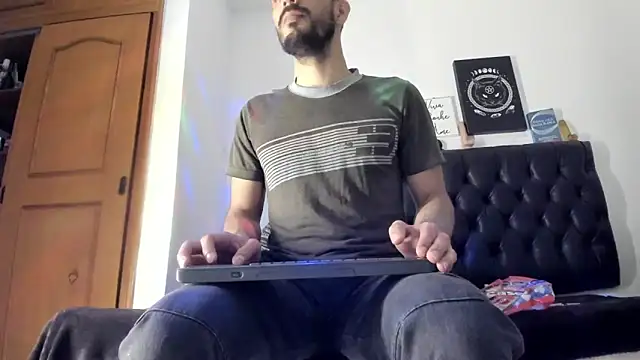 JohanyLatino online show from 14, 1, 2025