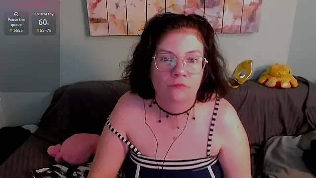Snapshot of EverlyRays chatting on 16, 6, 2026 EverlyRays online show from 16, 6, 2026