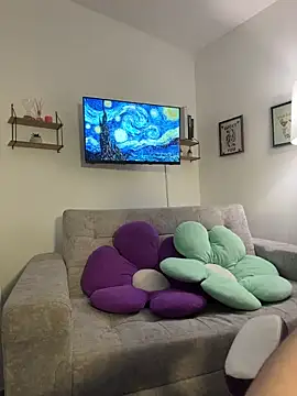 tati reyess online show from 3, 6, 2026