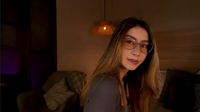 lua ferch   online show from 4, 11, 2025