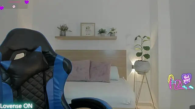 nataly rodri online show from 5, 4, 2026