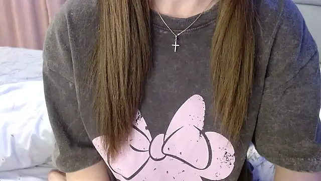 Snapshot of Viktoriiya_bald chatting on 20, 3, 2025 Viktoriiya bald online show from 20, 3, 2025