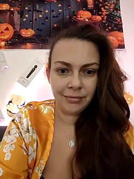 Snapshot of LEAsquirt91 chatting on 23, 11, 2025 LEAsquirt91 online show from 23, 11, 2025