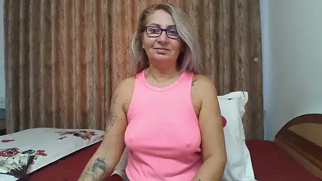 PussyEvely online show from 4, 11, 2025