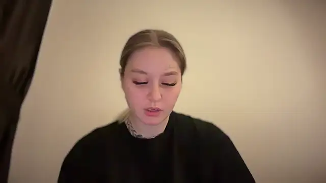 Snapshot of Isabel-Bailey chatting on 3, 12, 2024 Isabel-Bailey online show from 3, 12, 2024