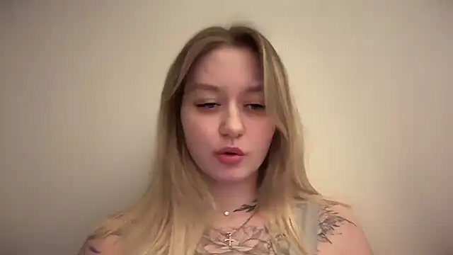 Snapshot of Isabel-Bailey chatting on 13, 12, 2024 Isabel-Bailey online show from 13, 12, 2024