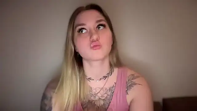 Snapshot of Isabel-Bailey chatting on 2, 1, 2025 Isabel-Bailey online show from 2, 1, 2025