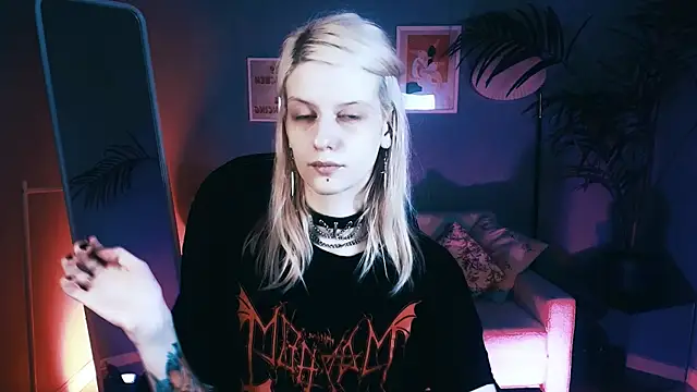 Noah ElmerX online show from 8, 11, 2025