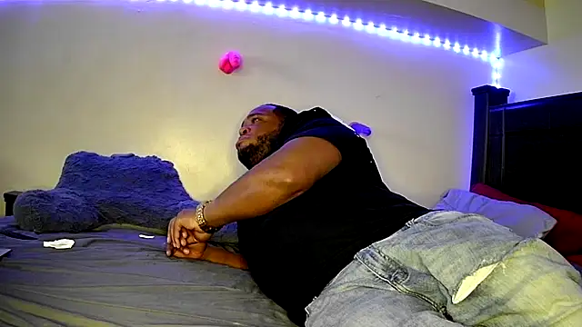 Snapshot of juliet_bandit227 chatting on 12, 1, 2025 juliet bandit227 online show from 12, 1, 2025