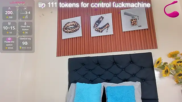 Cristale69 online show from 10, 4, 2026