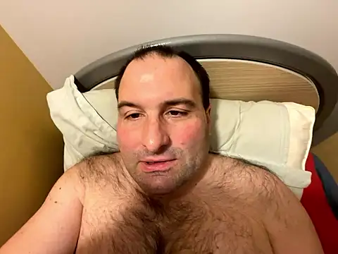 Snapshot of FrankTaylor66 chatting on 15, 1, 2026 FrankTaylor66 online show from 15, 1, 2026