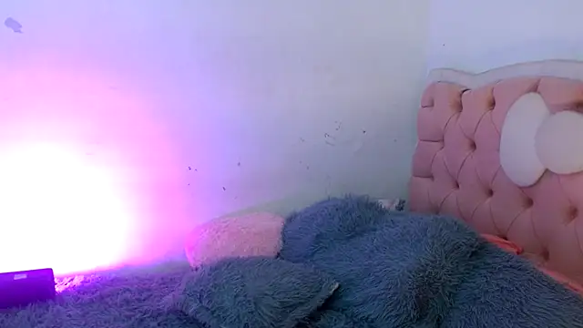 Snapshot of Katty_fox69 chatting on 18, 3, 2025 Katty fox69 online show from 18, 3, 2025