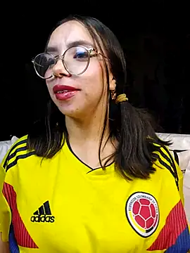 valentina swallow online show from 18, 6, 2026