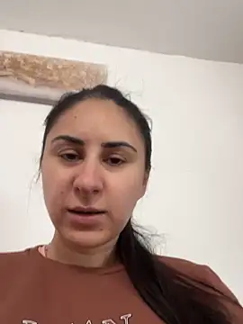 Snapshot of JenniferEdith chatting on 8, 3, 2026 JenniferEdith online show from 8, 3, 2026