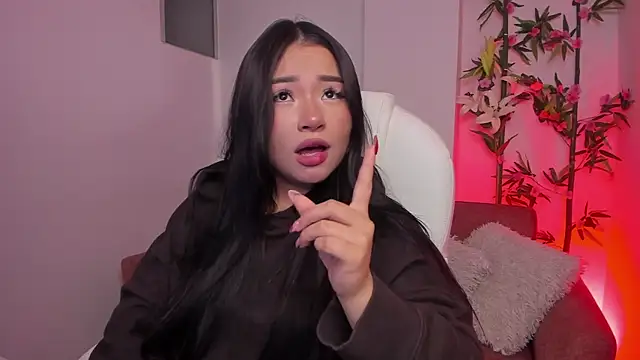 Snapshot of Lulu_Sakura_ chatting on 15, 12, 2024 Lulu Sakura  online show from 15, 12, 2024