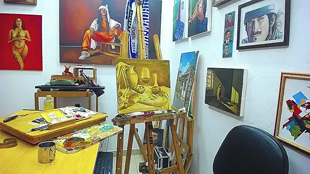 Snapshot of color_beat17 chatting on 5, 7, 2026 color beat17 online show from 5, 7, 2026