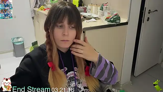 ShiroiFubuki online show from 15, 4, 2026
