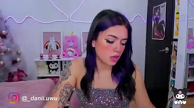 Snapshot of CuteDani_ chatting on 9, 12, 2024 CuteDani online show from 9, 12, 2024