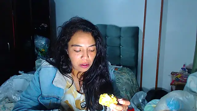 AmaraRoberts420 online show from 17, 1, 2026