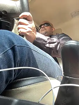 Snapshot of Dick_6inches chatting on 21, 2, 2026 Dick 6inches online show from 21, 2, 2026