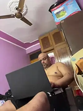 Snapshot of Dick_6inches chatting on 1, 7, 2026 Dick 6inches online show from 1, 7, 2026