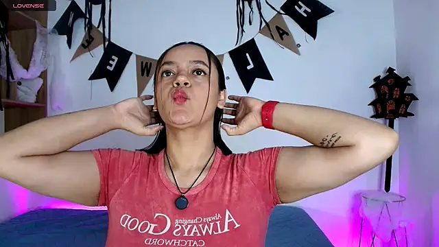 VICTORIABLACK xh online show from 13, 10, 2025