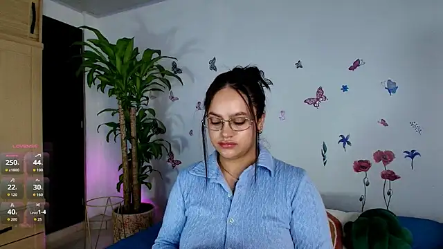 VICTORIABLACK xh online show from 25, 4, 2026