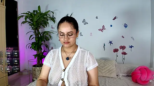 VICTORIABLACK xh online show from 2, 6, 2026