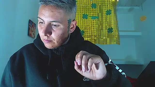 Yessi rousse online show from 18, 3, 2025