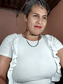 Yessi rousse online show from 3, 6, 2026