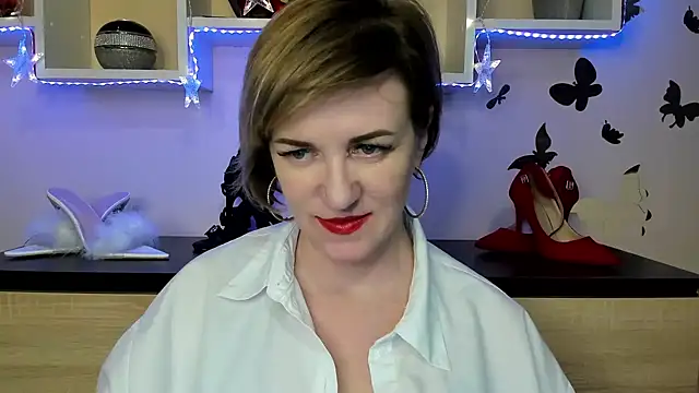 feliziaDesire online show from 3, 2, 2025