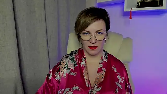 Snapshot of feliziaDesire chatting on 29, 5, 2026 feliziaDesire online show from 29, 5, 2026