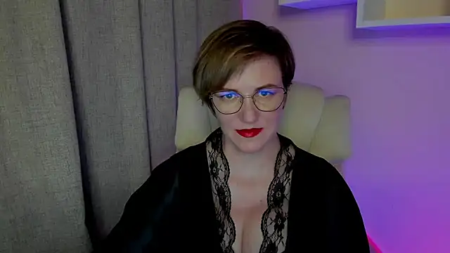 feliziaDesire online show from 6, 7, 2026