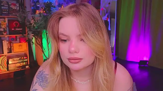 Snapshot of Hottie_Jane chatting on 2, 11, 2025 Hottie Jane online show from 2, 11, 2025