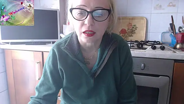 martachatte online show from 28, 9, 2025