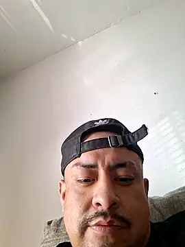 hungpenis210 online show from 6, 1, 2026