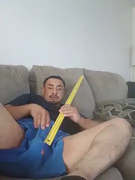 hungpenis210 online show from 7, 6, 2026