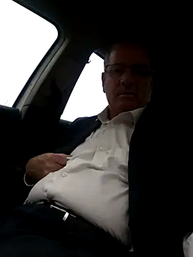 stiffandlubedxh online show from 29, 1, 2025