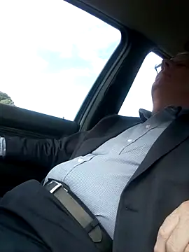 stiffandlubedxh online show from 2, 2, 2025