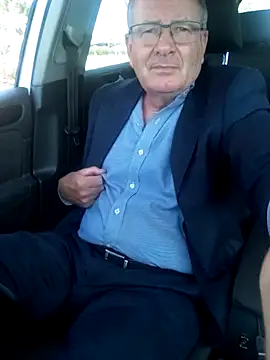 stiffandlubedxh online show from 11, 3, 2025