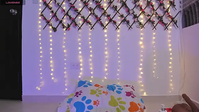 naughty ebonyy online show from 31, 3, 2026