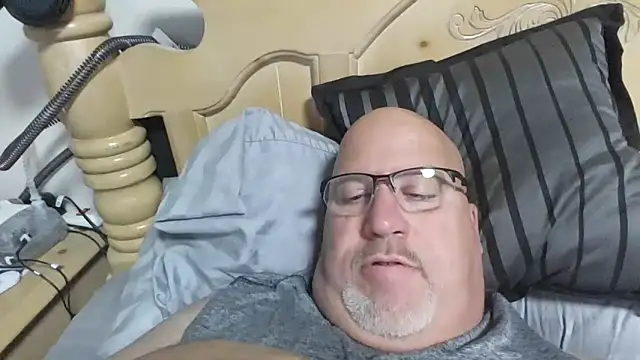 Snapshot of Bigbear0563 chatting on 14, 11, 2025 Bigbear0563 online show from 14, 11, 2025