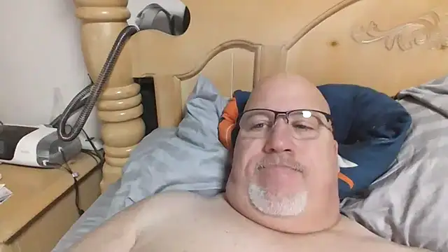 Snapshot of Bigbear0563 chatting on 12, 1, 2026 Bigbear0563 online show from 12, 1, 2026