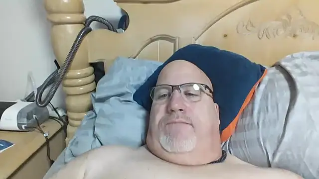 Snapshot of Bigbear0563 chatting on 13, 1, 2026 Bigbear0563 online show from 13, 1, 2026