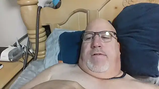 Snapshot of Bigbear0563 chatting on 4, 2, 2026 Bigbear0563 online show from 4, 2, 2026