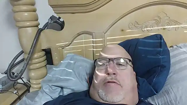 Snapshot of Bigbear0563 chatting on 22, 2, 2026 Bigbear0563 online show from 22, 2, 2026