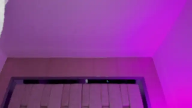 Emmily Savage online show from 8, 10, 2025