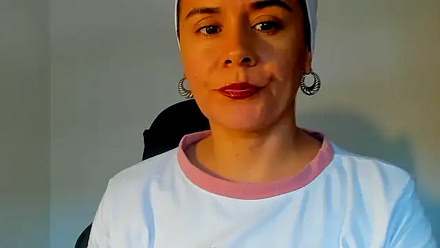 Sami Hotie1 online show from 4, 11, 2025