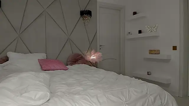 SeductiveButterfly online show from 16, 1, 2025