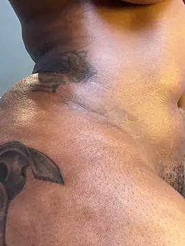 Snapshot of BedroomBullyX5 chatting on 9, 11, 2025 BedroomBullyX5 online show from 9, 11, 2025